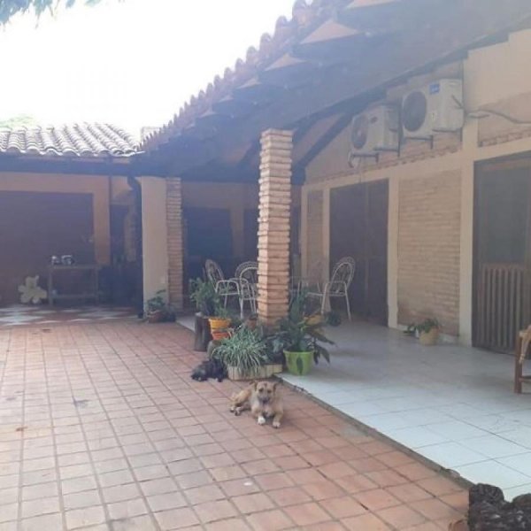 Casa en Venta en Tajasuapé San Lorenzo, Central