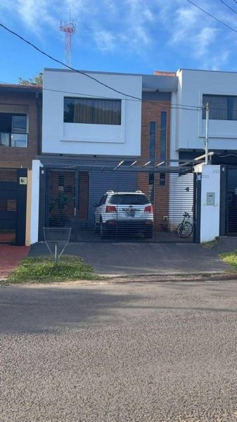 Duplex en Venta en kennedy Lambaré, Central