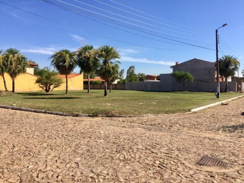 Vendo Terreno en Barrio Cerrado Pilar del Norte Ciudad de Limpio
